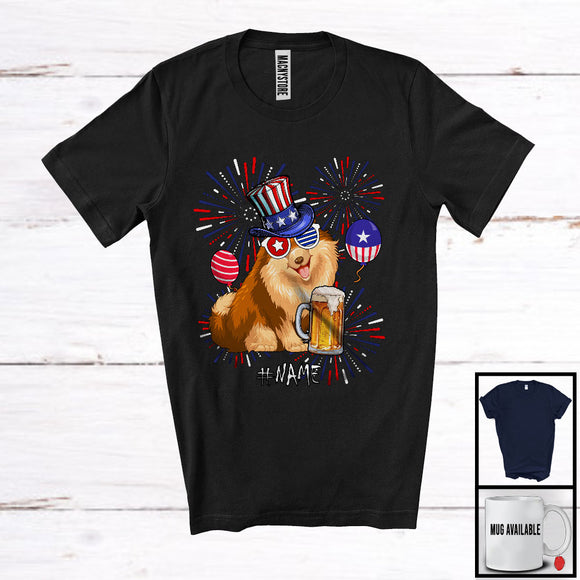 MacnyStore - Personalized Custom Name Pomeranian Drinking Beer, Lovely 4th Of July Fireworks, Patriotic T-Shirt