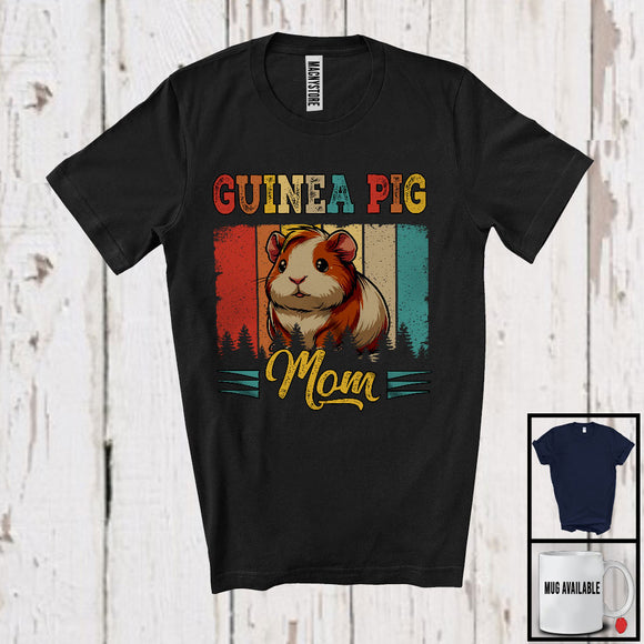 MacnyStore - Vintage Retro Guinea Pig Mom, Lovely Mother's Day Animal, Matching Family Group T-Shirt