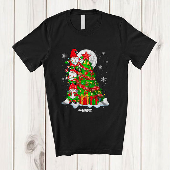 MacnyStore - Personalized Custom Name Gnome Building Christmas Tree; Merry X-mas Snow Gnome; Family T-Shirt