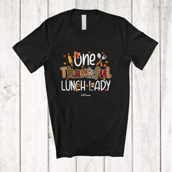 MacnyStore - Personalized Custom Name One Thankful Lunch Lady; Awesome Thanksgiving Leopard Plaid Coffee T-Shirt