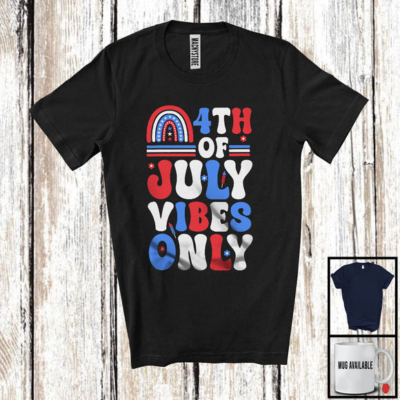 MacnyStore - 4th Of July Vibes Only, Awesome Independence Day Freedom, USA Flag Rainbow Patriotic T-Shirt