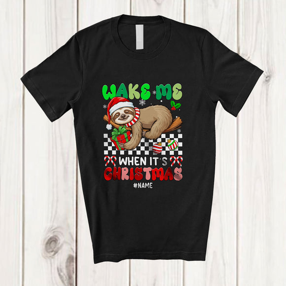 MacnyStore - Personalized Custom Name Wake Me When It's Christmas; Lovely Santa Sloth Sleepy Animal T-Shirt