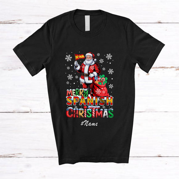 MacnyStore - Personalized Custom Name Merry Spanish Christmas; Lovely Santa Spaniard Flag; Family T-Shirt