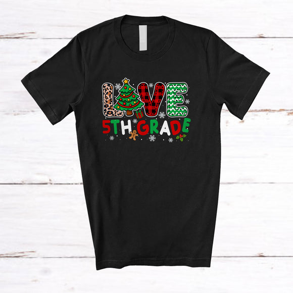 MacnyStore - Personalized LOVE 5th Grade; Merry Christmas Tree Plaid; Custom Name Student Teacher T-Shirt