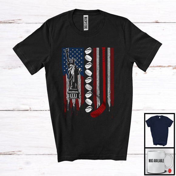 MacnyStore - American Flag Hockey, Amazing 4th Of July Patriotic Group, Sport Player Playing Team T-Shirt