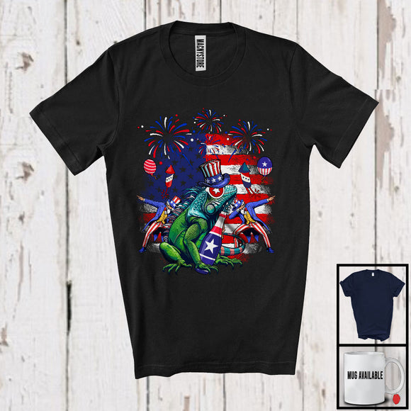 MacnyStore - American Flag Iguana Drinking, Joyful 4th Of July Animal Lover, Fireworks Patriotic Group T-Shirt
