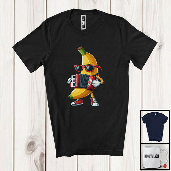 MacnyStore - Banana Playing Accordion, Lovely Fruit Vegan Accordion Player, Musical Instrument Lover T-Shirt