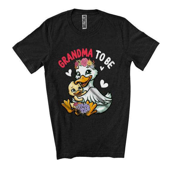 MacnyStore - Grandma To Be, Lovely Mother's Day Flowers Duck New Grandma, Pregnancy Family Group T-Shirt