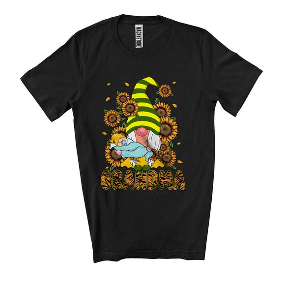 MacnyStore - Grandma, Adorable Mother's Day Gnomes Holding Baby, Sunflowers Matching Family Group T-Shirt