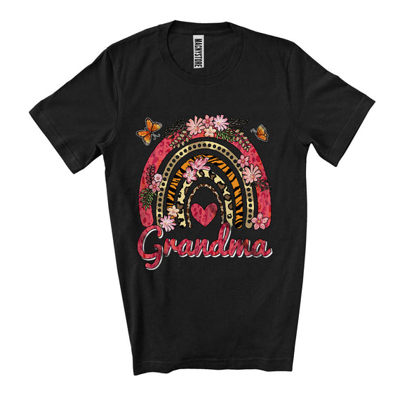 MacnyStore - Grandma, Awesome Mother's Day Leopard Flowers Rainbow, Matching Women Family Group T-Shirt