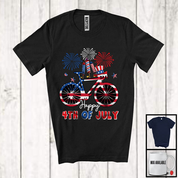 MacnyStore - Happy 4th Of July, Proud Independence Day Bicycle American Flag, Fireworks Family Patriotic T-Shirt