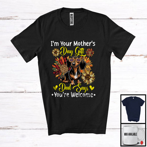 MacnyStore - I'm Your Mother's Day Gift Welcome, Lovely Dachshund, Leopard Plaid Sunflowers T-Shirt