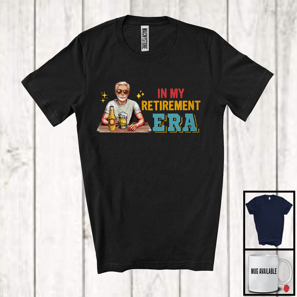 MacnyStore - In My Retirement Era, Humorous Retired Men Drinking Beer, Drunker Family Group T-Shirt