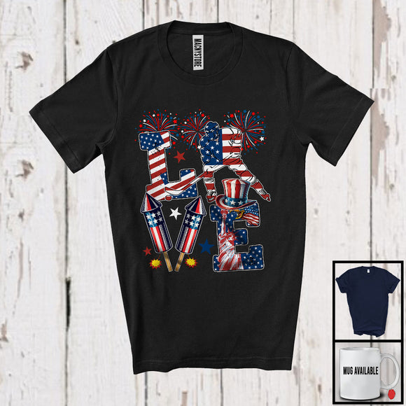 MacnyStore - LOVE, Awesome 4th Of July American Flag Hockey Playing Player, Patriotic Sport Team T-Shirt