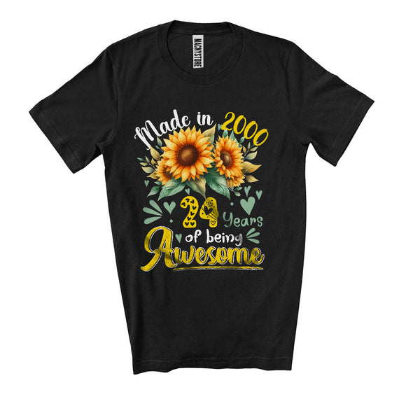 MacnyStore - Made In 2000 24 Years Of Being Awesome, Lovely 24th Birthday Sunflowers, Women Girls Family T-Shirt