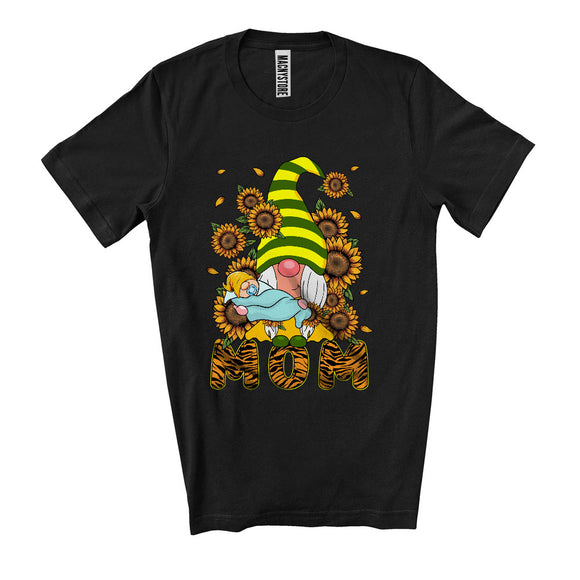 MacnyStore - Mom, Adorable Mother's Day Gnomes Holding Baby, Sunflowers Matching Family Group T-Shirt