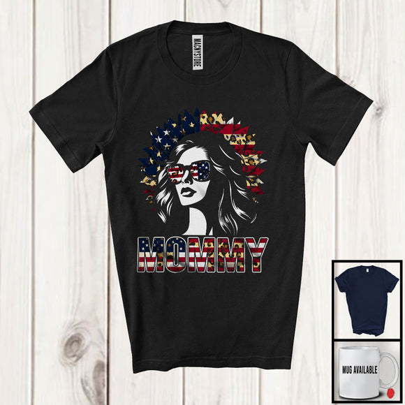 MacnyStore - Mommy, Amazing 4th Of July American Flag Sunglasses Girl, Sunflower Patriotic Family Group T-Shirt