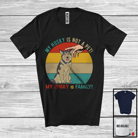 MacnyStore - My Husky Is Family, Lovely Vintage Retro Husky Owner Lover, Matching Family Group T-Shirt