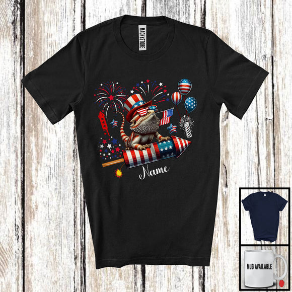 MacnyStore - Personalized Bearded Dragon Riding Firecracker, Lovely 4th Of July USA Flag Custom Name, Zoo Animal T-Shirt