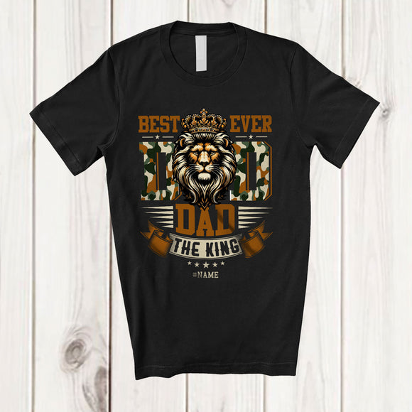 MacnyStore - Personalized Custom Name Best Dad The King Ever; Proud Father's Day Lion Wild Animal Family T-Shirt