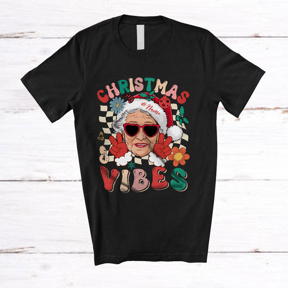 MacnyStore - Personalized Custom Name Christmas Vibes; Humorous Vintage Groovy; Santa Old Woman Face T-Shirt
