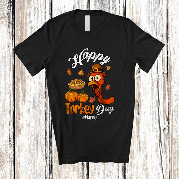MacnyStore - Personalized Custom Name Happy Turkey Day; Humorous Thanksgiving Turkey Face Pumpkin Pie T-Shirt