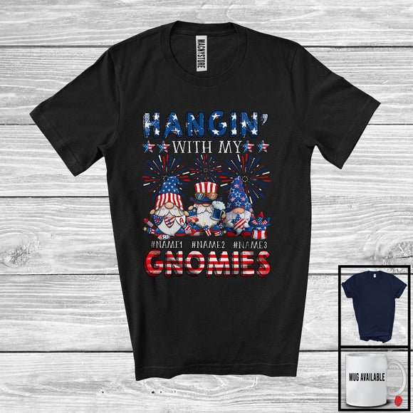 MacnyStore - Personalized Hangin' With My Gnomies, Proud 4th Of July Custom Name Three Gnomes, Patriotic T-Shirt