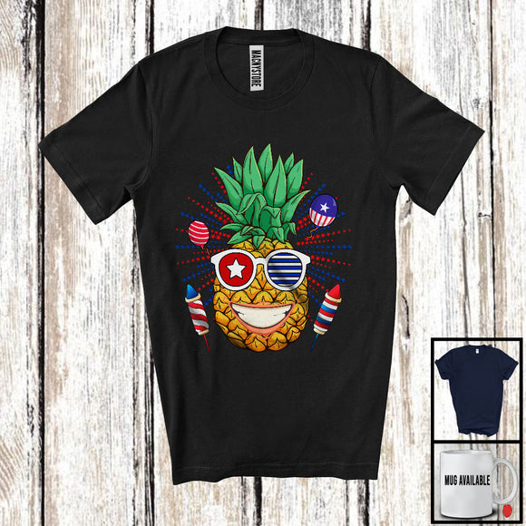 MacnyStore - Pineapple Wearing American Flag Sunglasses, Humorous 4th Of July Vegan, Fireworks Patriotic T-Shirt