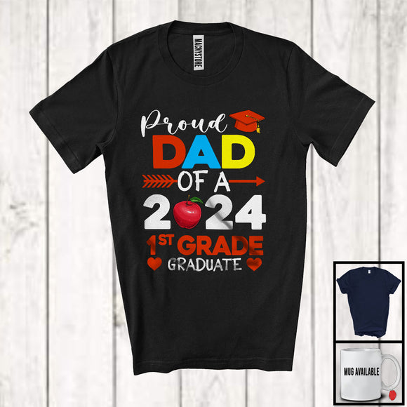 MacnyStore - Proud Dad Of A 2024 1st Grade Graduate, Wonderful Father's Day Graduation, Family Group T-Shirt