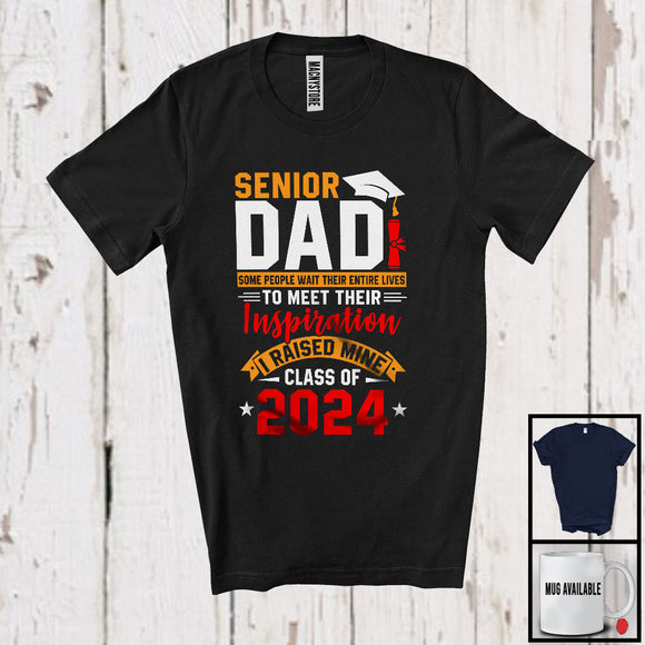 MacnyStore - Senior Dad I Raised Mine Class Of 2024, Cheerful Father's Day Graduation, Graduate Family T-Shirt