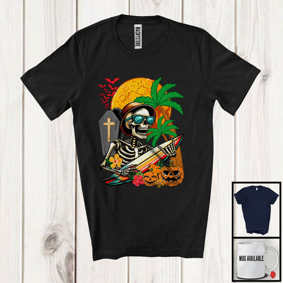 MacnyStore - Skeleton Sunglasses Surfing; Humorous Halloween Costume Hawaiian Skeleton; Pumpkins Surfer T-Shirt