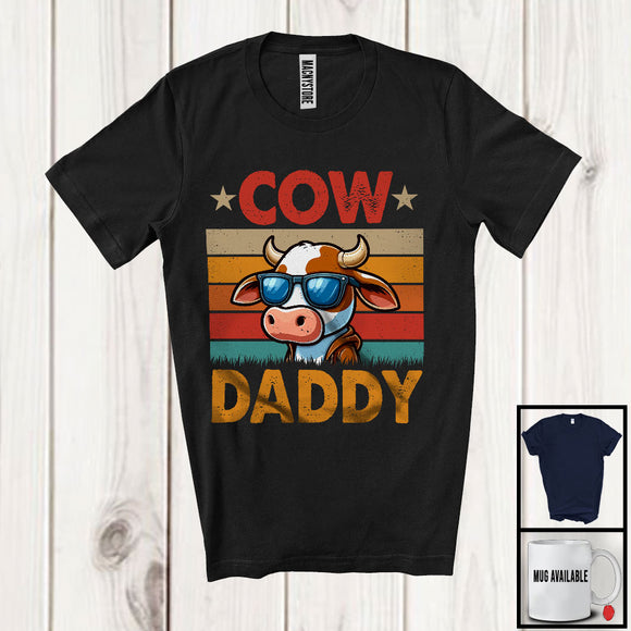 MacnyStore - Vintage Retro Cow Daddy, Sarcastic Father's Day Cow Sunglasses, Farmer Family Group T-Shirt