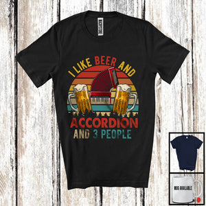 MacnyStore - Vintage Retro I Like Beer And Accordion And 3 People, Cool Drinking Drunker, Musical Instruments T-Shirt