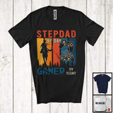 MacnyStore - Vintage Retro Stepdad By Day Gamer By Night, Awesome Father's Day Gaming, Gamer Family T-Shirt