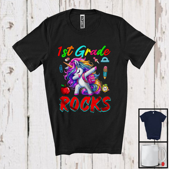 MacnyStore - 1st Grade Rocks, Adorable Dabbing Unicorn School Things, Matching Students Teacher Group T-Shirt