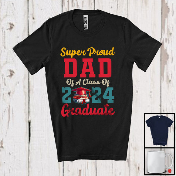 MacnyStore - Vintage Super Proud Dad Of A Class Of 2024 Graduate, Happy Father's Day Graduation Family T-Shirt