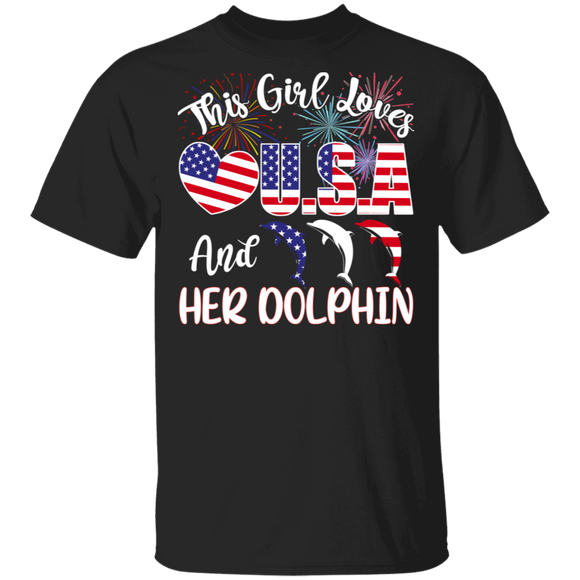 This Girl Loves USA And Her Dolphin American Flag Dolphin Lover July 4th Gifts T-Shirt - Macnystore