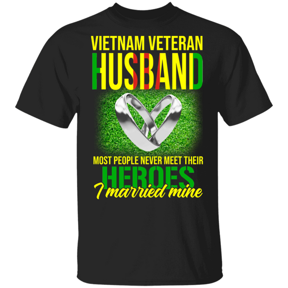 Vietnam Veteran Husband I Married Mine Cute Wedding Rings Shirt Matching Couple Veteran Gifts T-Shirt - Macnystore