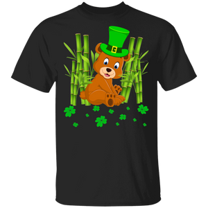 Leprechaun Bear St Patrick's Day Shamrock Bear Wild Animals Lover Irish Kids Mom Dad Grandpa Grandma Son Daughter St Patty's Day T-Shirt - Macnystore