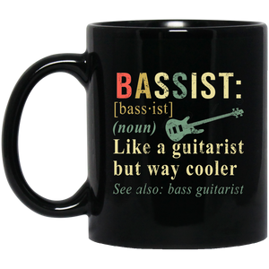 Vintage Bassist Definition Gift For Bass Guitar Player Guitarist Gift Mug - Macnystore