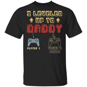 Vintage I Leveled Up To Daddy Gamer Gamer Controller Father's Day Gifts T-Shirt - Macnystore