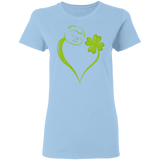 Dabbing Shamrock Sloth Heart St Patrick's Day Irish Gifts Ladies T-Shirt - Macnystore