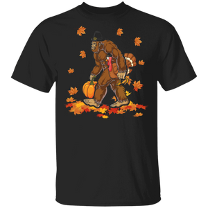 Bigfoot Pumpkin Turkey In Fall Autumn Cool Halloween Thanksgiving Gifts T-Shirt - Macnystore