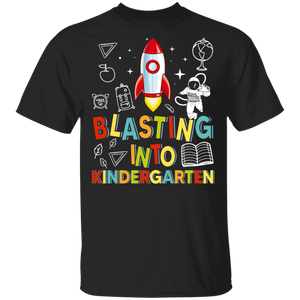 Blasting Into Kindergarten Grade Shuttle Rocket Astronaut Lover Back To School Gifts T-Shirt - Macnystore
