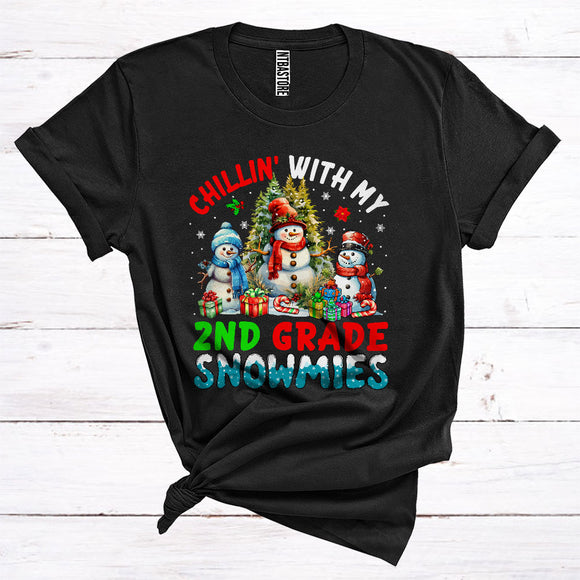 MacnyStore - Chillin' With My 2nd Grade Snowmies Cool Merry Christmas Tree Snowman Teacher Group T-Shirt