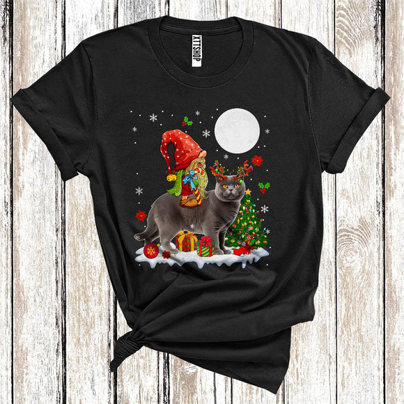 MacnyStore - Gnome Riding Reindeer British Shorthair Cat Cute Christmas Tree Lights Cat Owner Lover T-Shirt