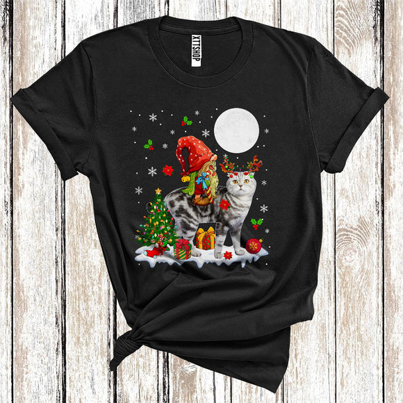MacnyStore - Gnome Riding Reindeer Scottish Fold Cat Cute Christmas Tree Lights Cat Owner Lover T-Shirt