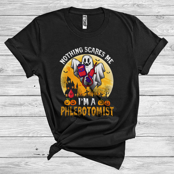 MacnyStore - Halloween Ghost Boo Nothing Scares Me I'm A Phlebotomist Funny Careers Group T-Shirt
