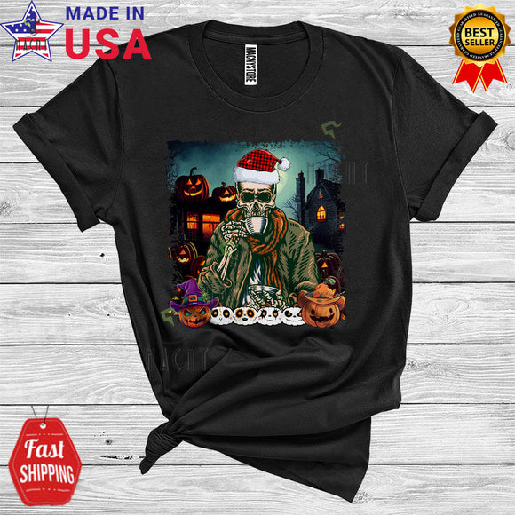 MacnyStore - Halloween Santa Skeleton Drinking Coffee Horror Halloween Witch Pumpkin T-Shirt