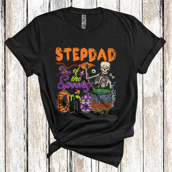 MacnyStore - Halloween Stepdad Of The Spooky One Funny Skeleton Witch's Boiling Pot Family Group T-Shirt